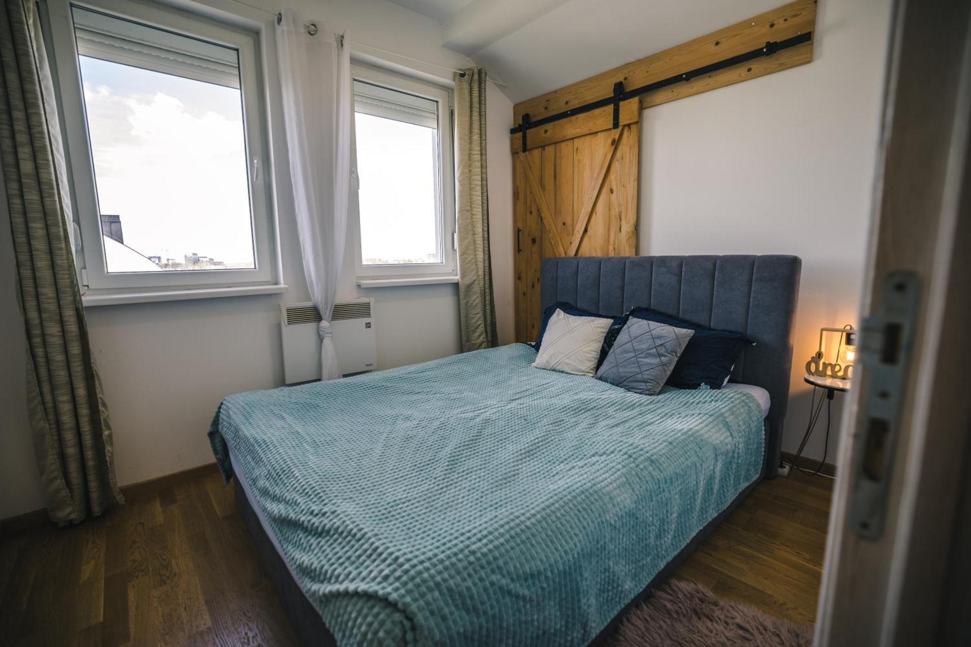 נובי סאד Spa Apartment Yin - Hot Tub, Sauna, Spa מראה חיצוני תמונה